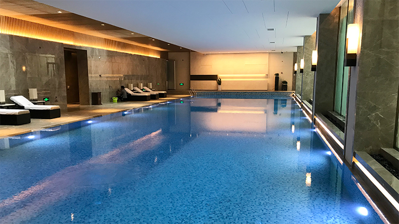 室內游泳池燈光安裝
